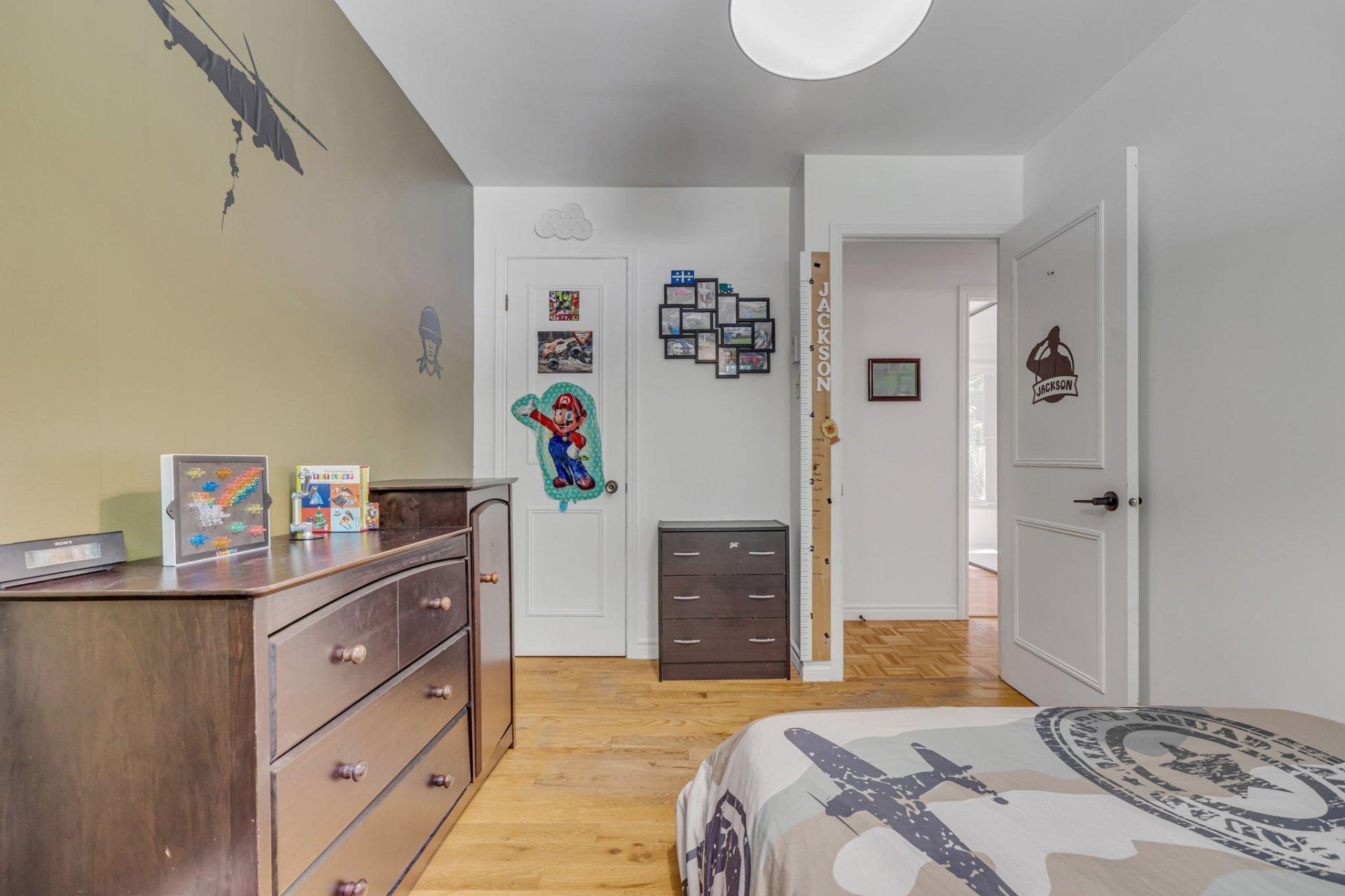 









2450


Route de Fossambault

,
Sainte-Catherine-de-la-Jacques-Cartier,




QC
G3N1R3

