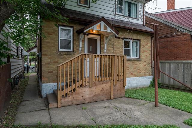 









435


Church

AVE,
Winnipeg,




MB
R2W 1C5


