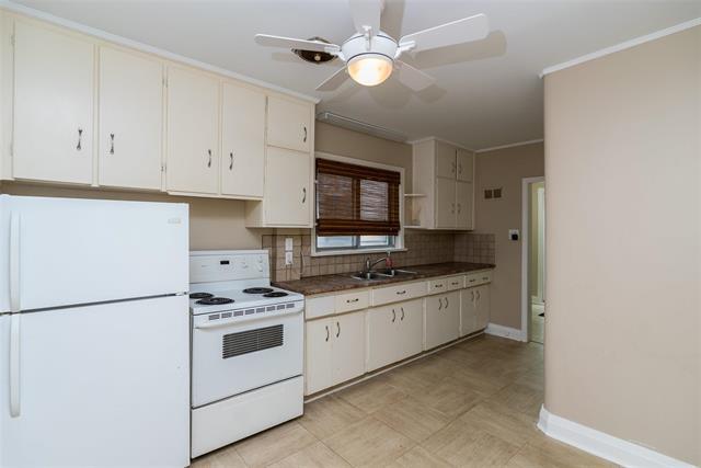 









435


Church

AVE,
Winnipeg,




MB
R2W 1C5

