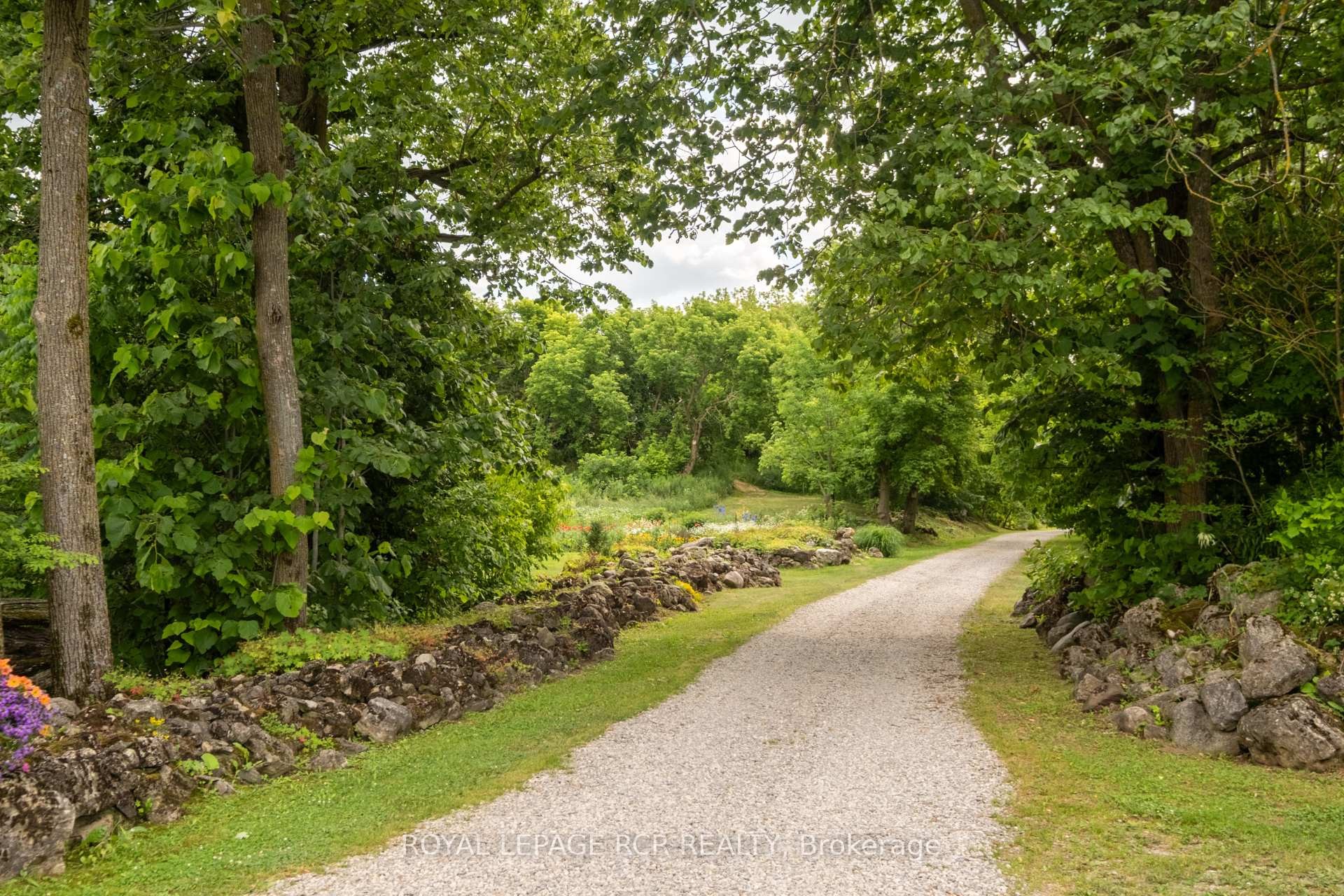 









5211


Tenth

Line,
Erin,




ON
N0B 1T0

