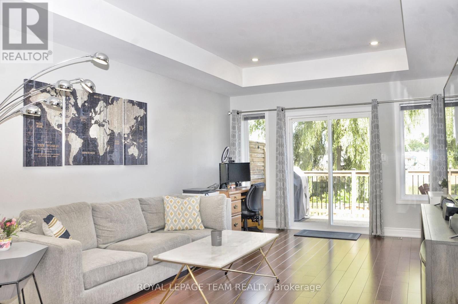 












13A CENTRE STREET N

,
Brockville,




Ontario
K6V5S6

