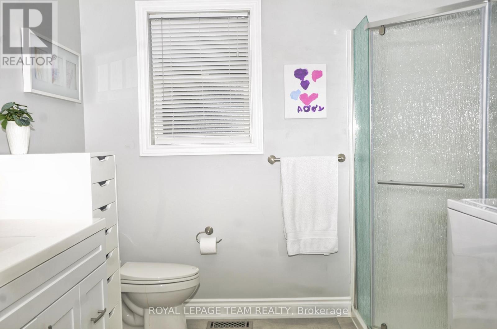 












13A CENTRE STREET N

,
Brockville,




Ontario
K6V5S6

