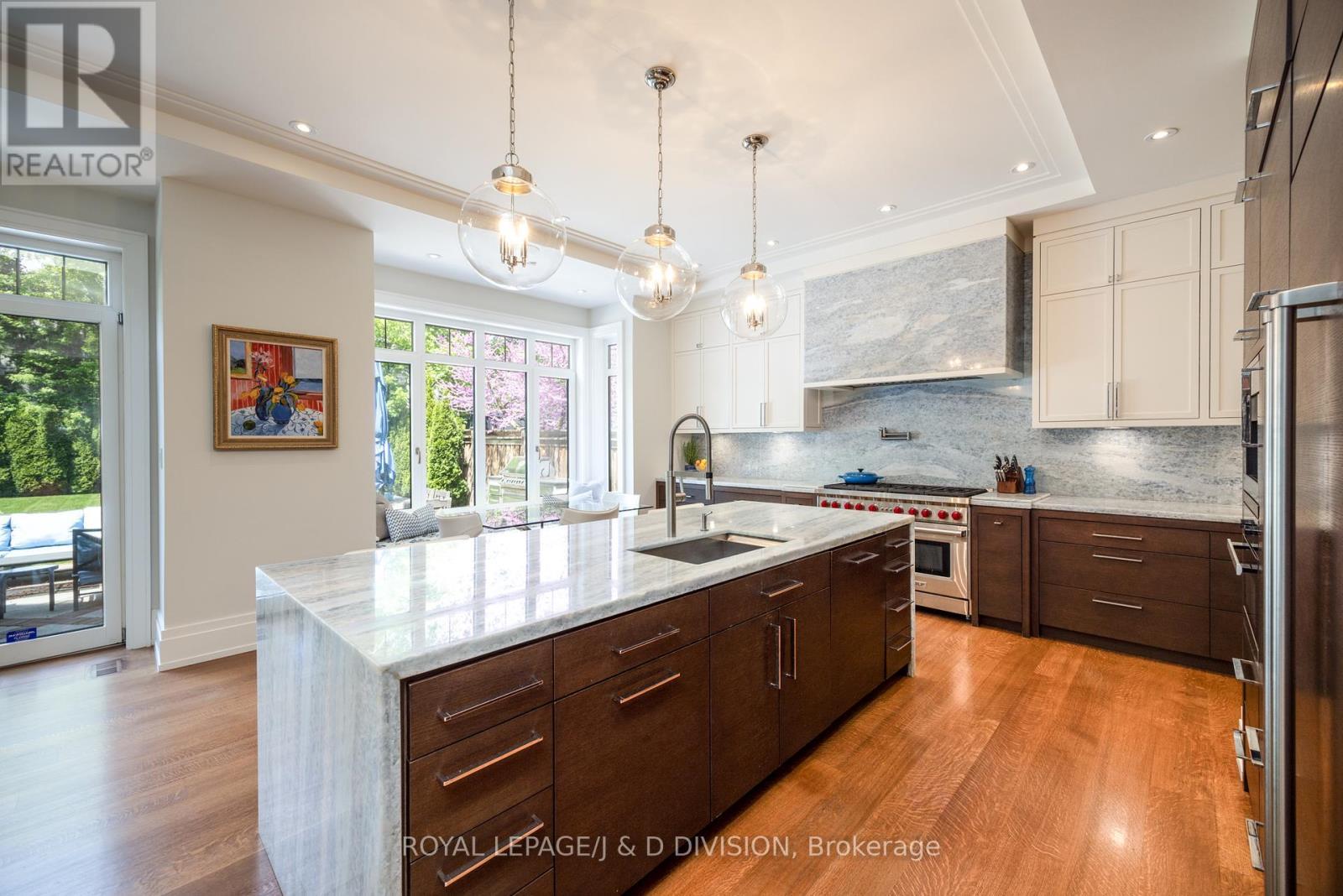 












162 DAWLISH AVENUE

,
Toronto,




Ontario
M4N1H5

