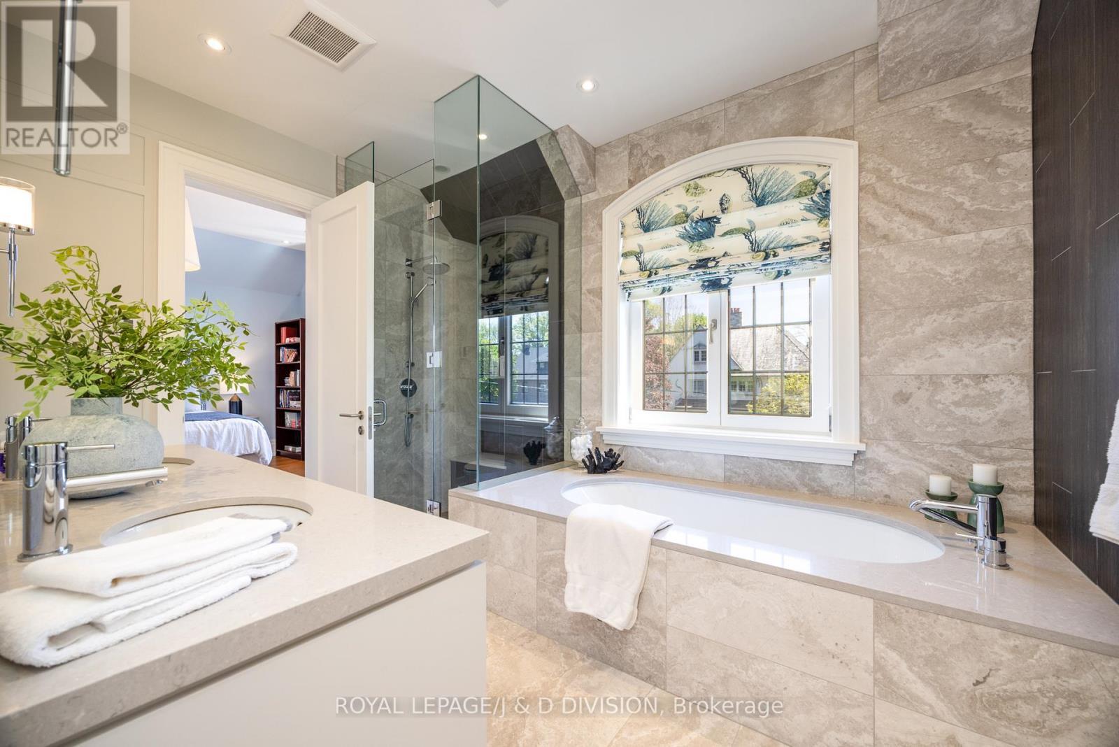 












162 DAWLISH AVENUE

,
Toronto,




Ontario
M4N1H5

