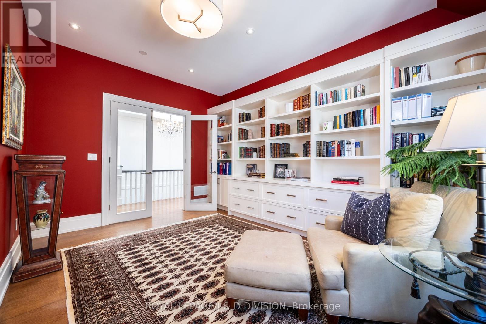 












162 DAWLISH AVENUE

,
Toronto,




Ontario
M4N1H5

