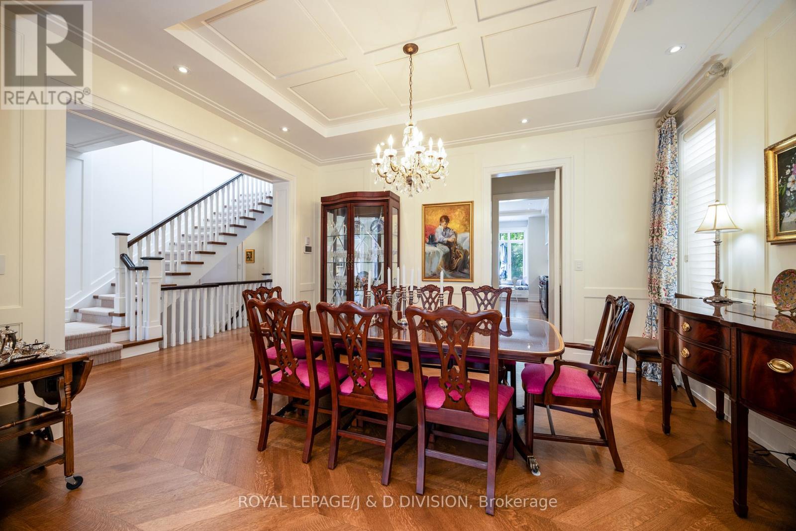 












162 DAWLISH AVENUE

,
Toronto,




Ontario
M4N1H5

