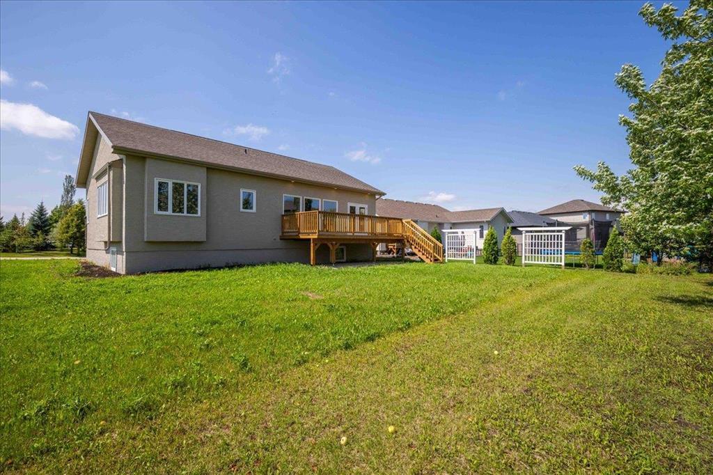 












1 CHERRY TREE LANE Lane

,
Oakbank,




Manitoba
R5N0N7

