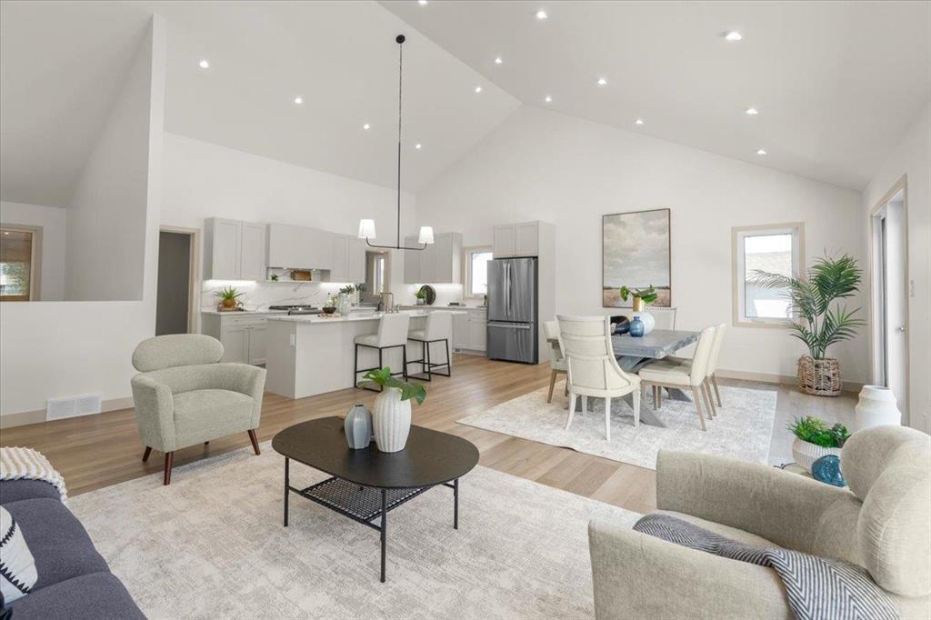 












1 CHERRY TREE LANE Lane

,
Oakbank,




Manitoba
R5N0N7

