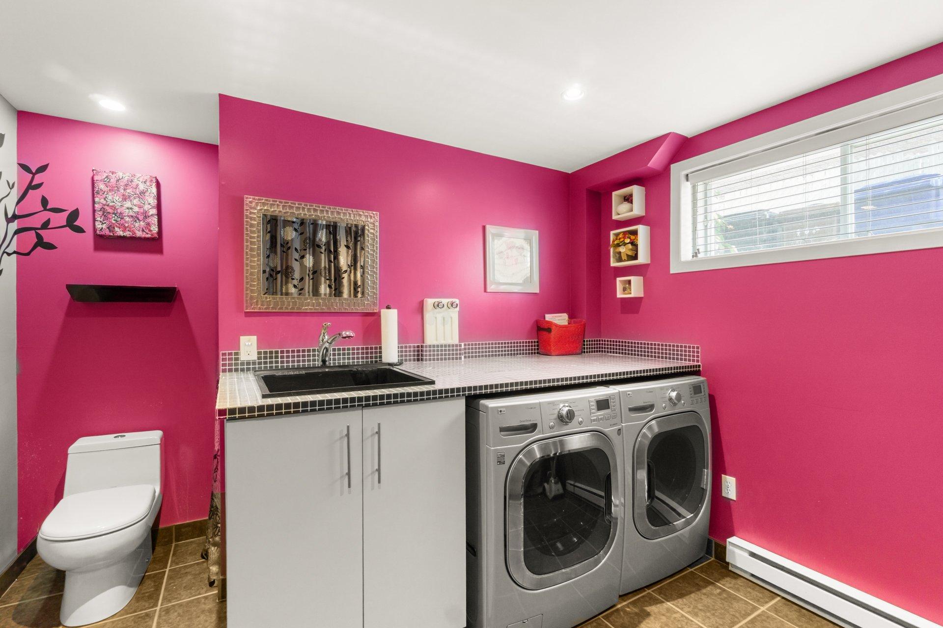 









7125


Rue Marie-Boucher

,
Trois-Rivières,




QC
G8Y7J1

