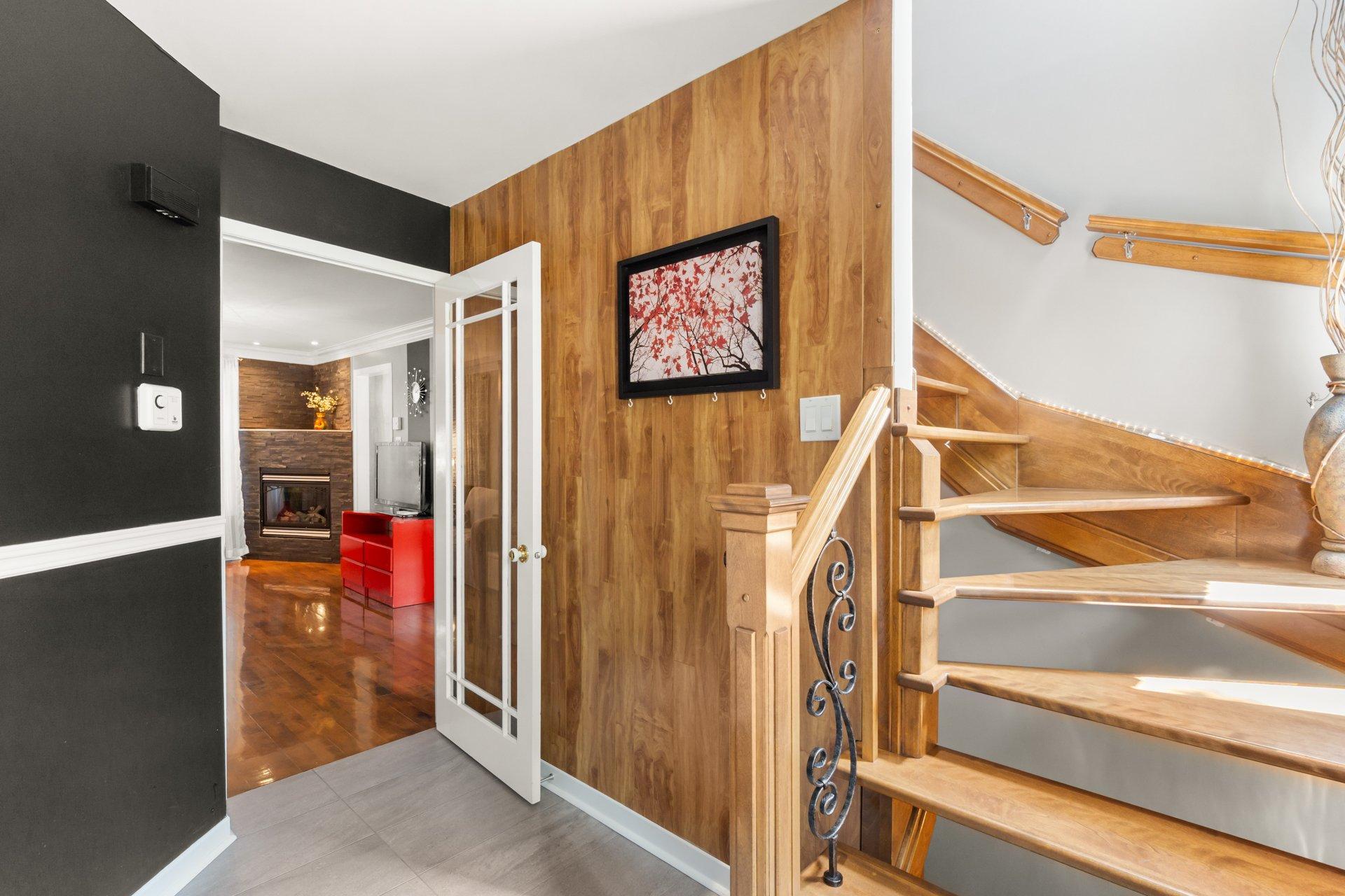 









7125


Rue Marie-Boucher

,
Trois-Rivières,




QC
G8Y7J1

