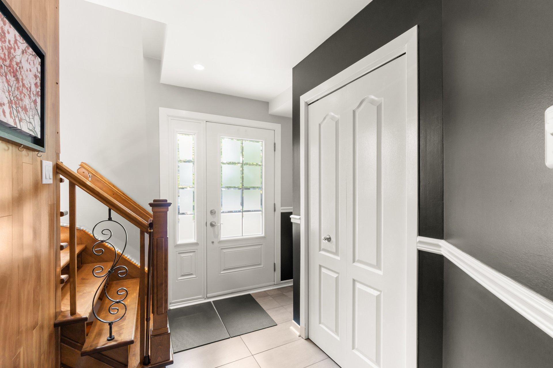 









7125


Rue Marie-Boucher

,
Trois-Rivières,




QC
G8Y7J1

