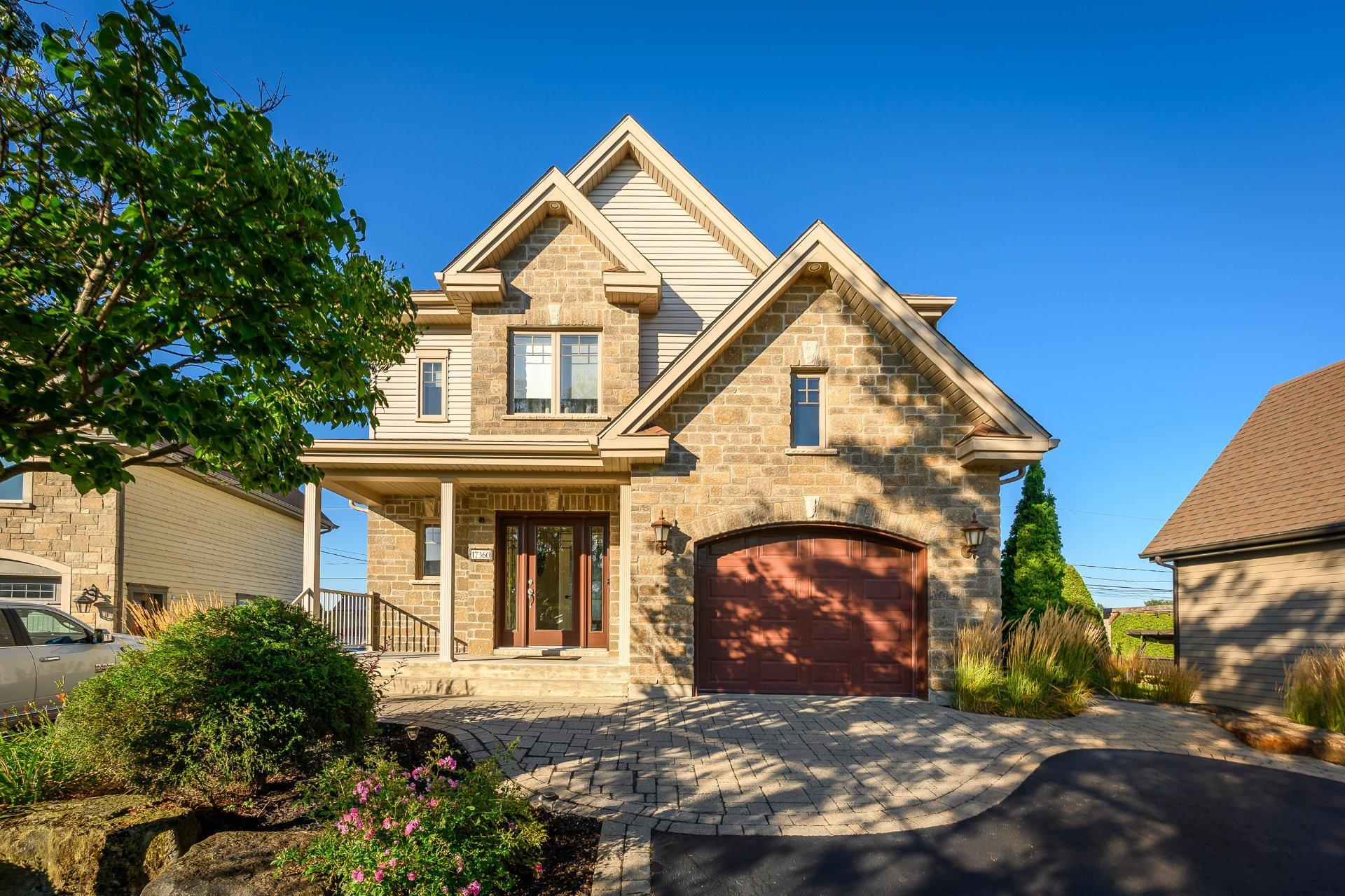 









17360


Imp. du Boisé

,
Saint-Hyacinthe,




QC
J2R0A5


