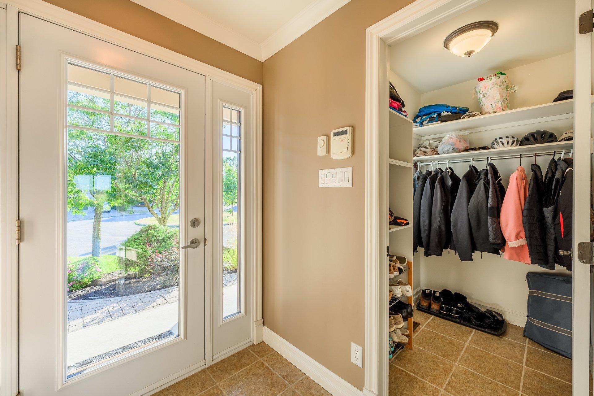 









17360


Imp. du Boisé

,
Saint-Hyacinthe,




QC
J2R0A5

