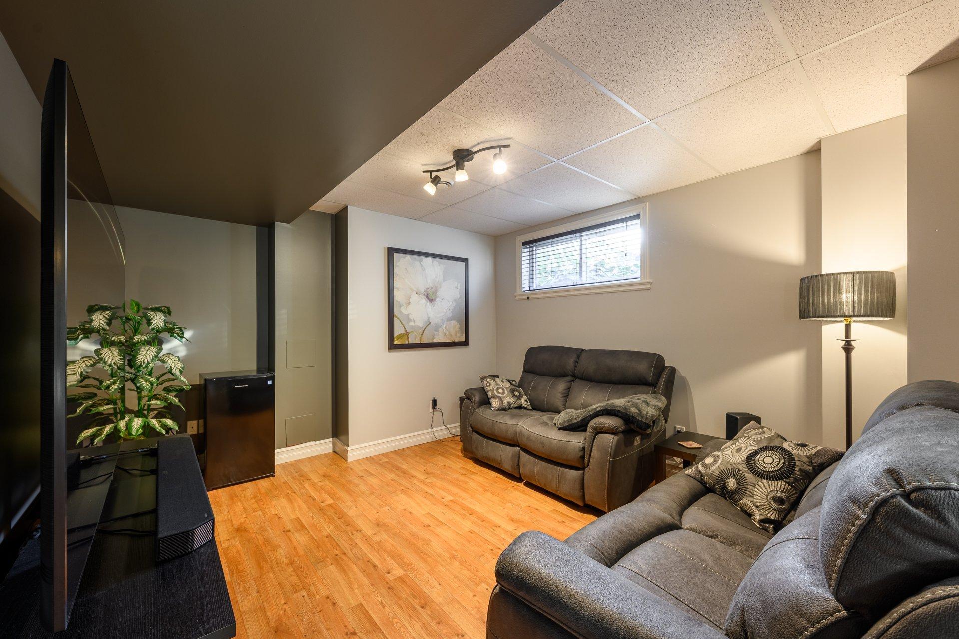 









17360


Imp. du Boisé

,
Saint-Hyacinthe,




QC
J2R0A5

