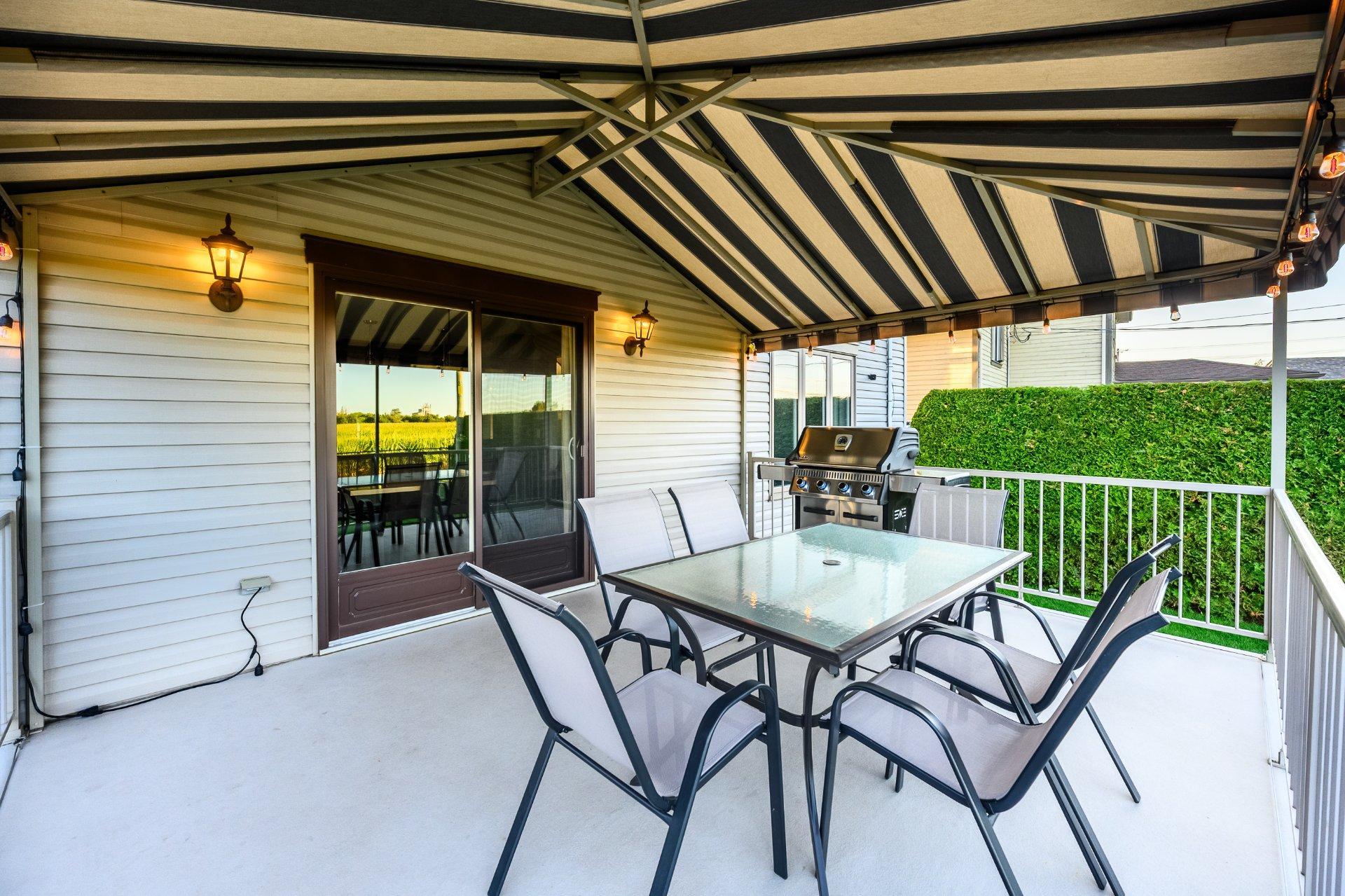 









17360


Imp. du Boisé

,
Saint-Hyacinthe,




QC
J2R0A5

