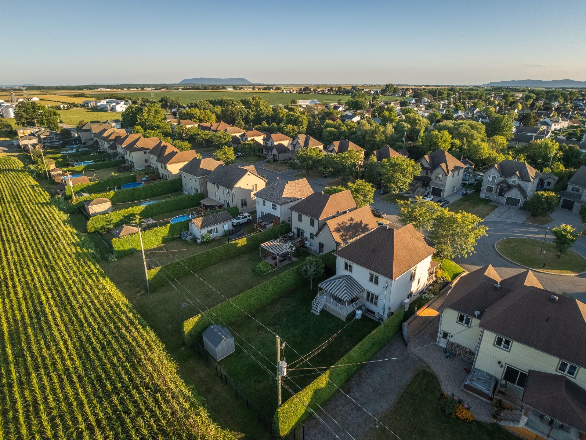 









17360


Imp. du Boisé

,
Saint-Hyacinthe,




QC
J2R0A5

