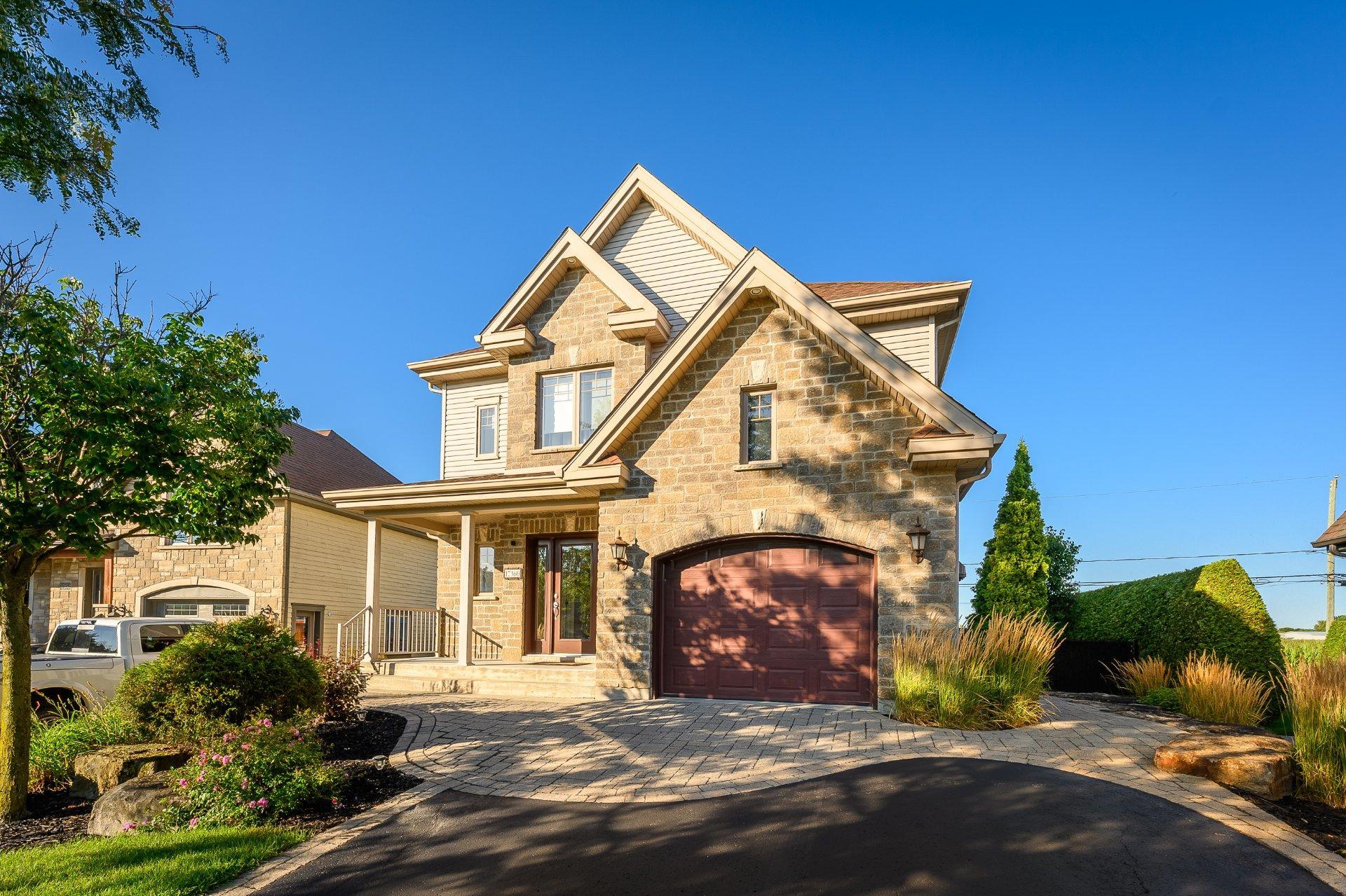 









17360


Imp. du Boisé

,
Saint-Hyacinthe,




QC
J2R0A5

