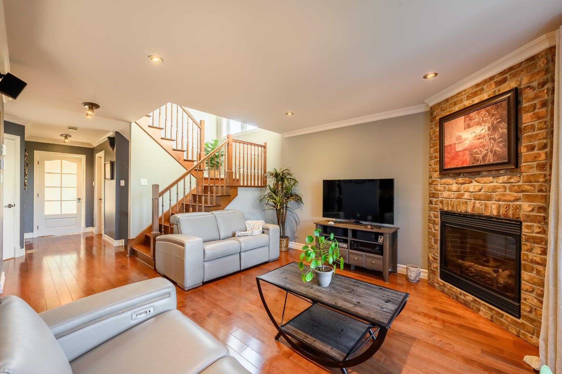









17360


Imp. du Boisé

,
Saint-Hyacinthe,




QC
J2R0A5

