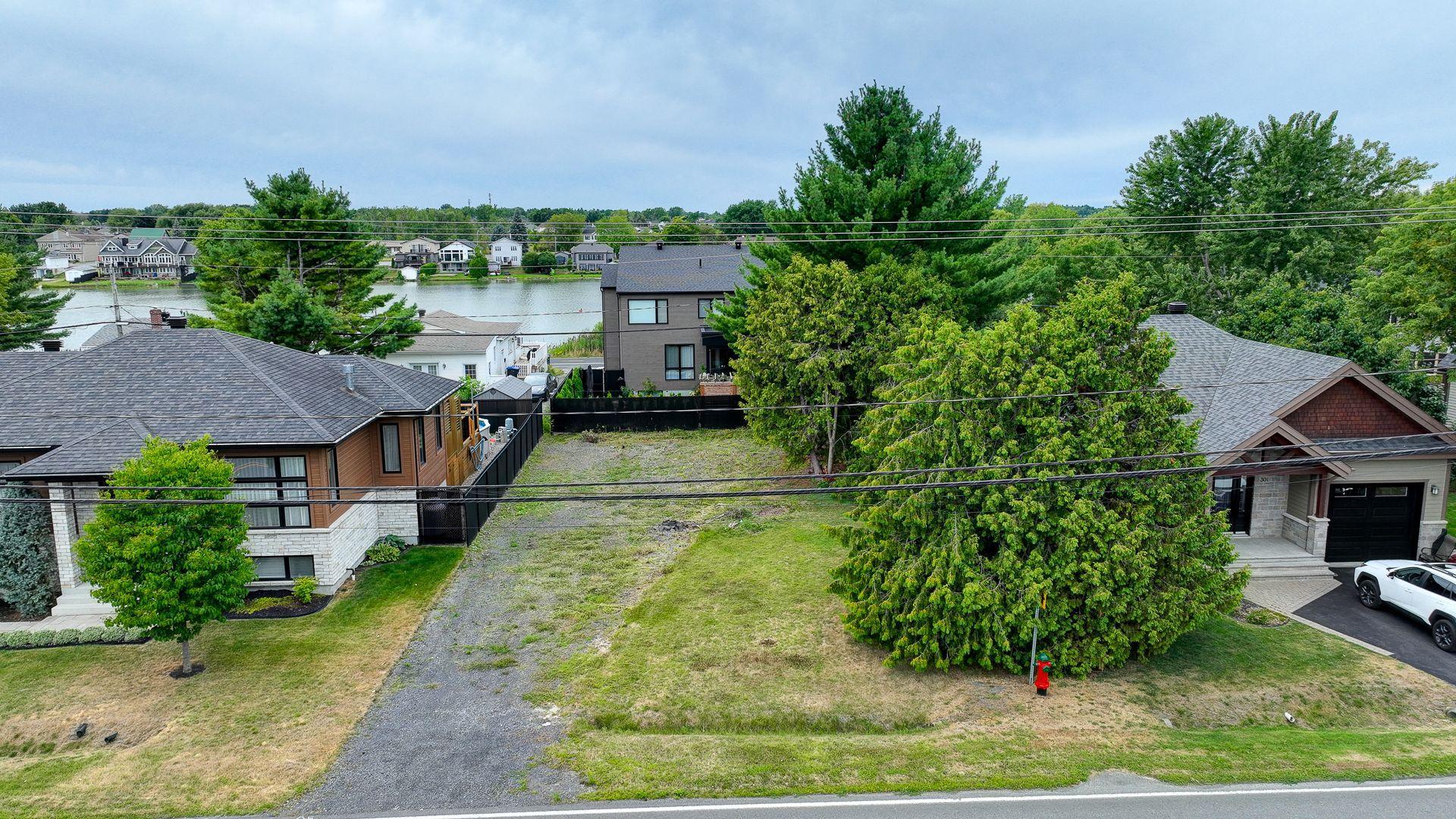 












Rue Baillargeon

,
Saint-Jean-sur-Richelieu,







QC
J2W2E9

