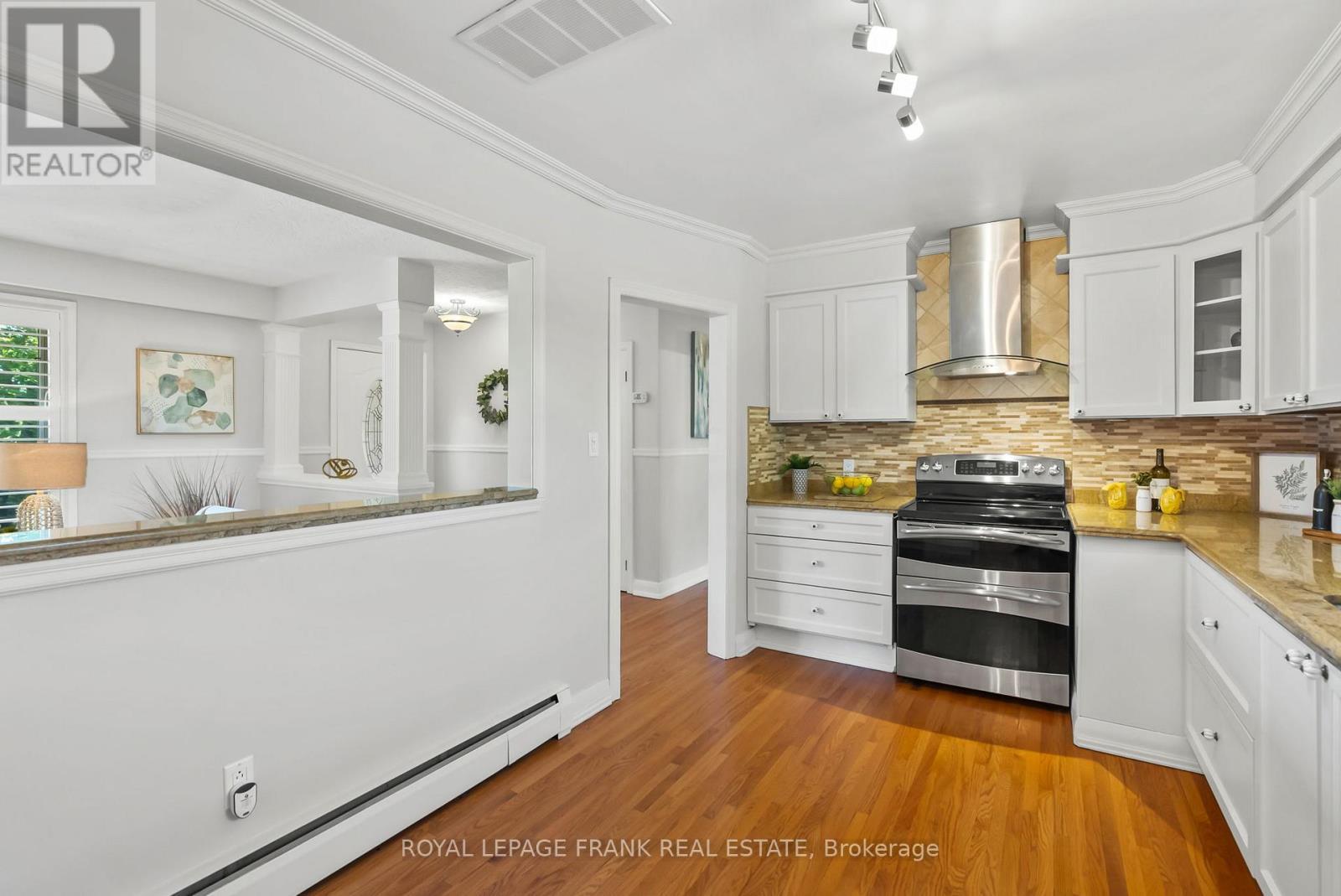 












1440 PEBBLESTONE ROAD

,
Clarington,




Ontario
L1E2K5

