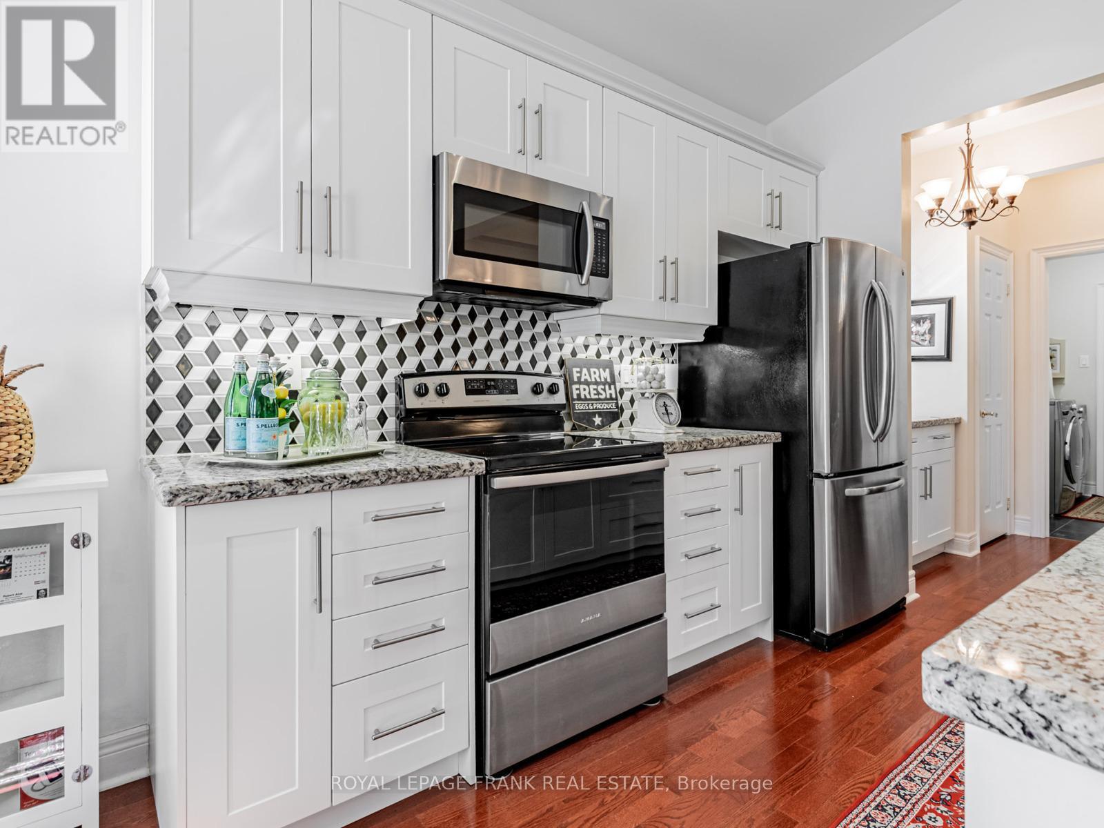












3 LITTLE BEN

,
Whitchurch-Stouffville (Ballantrae),




Ontario
L4A0K5

