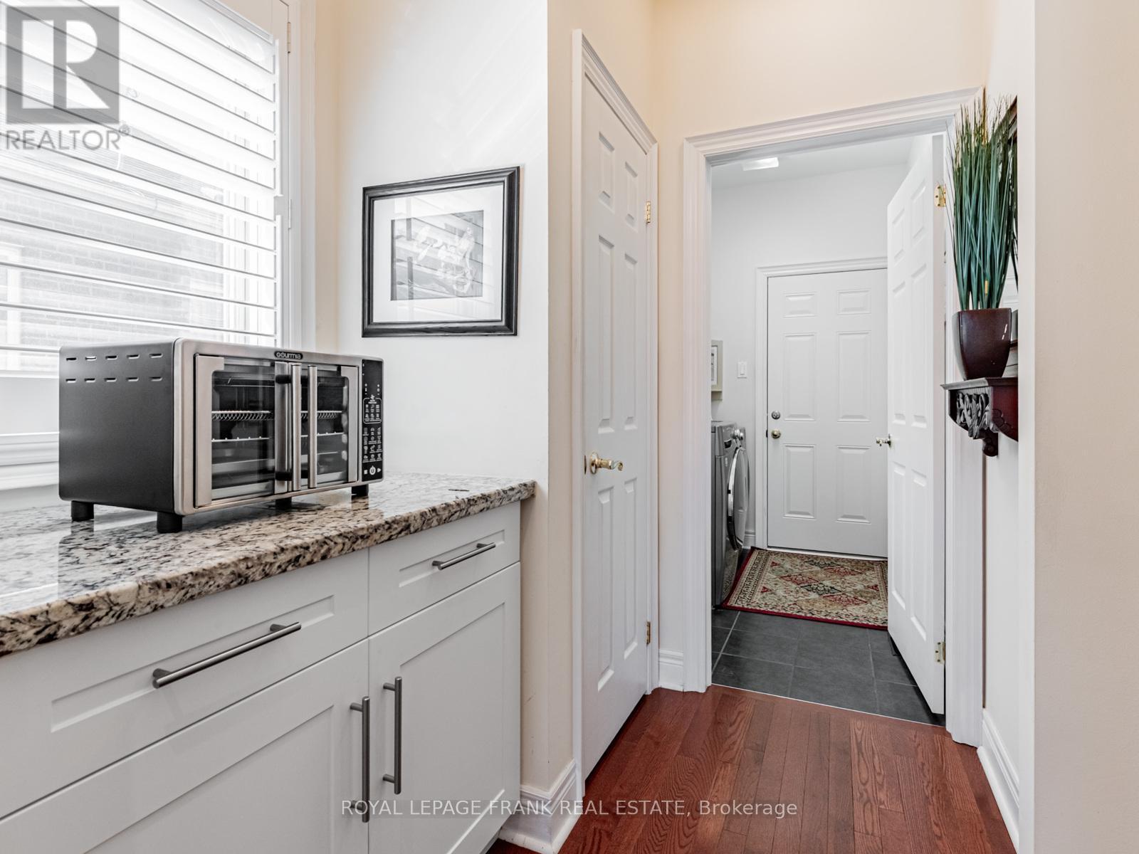 












3 LITTLE BEN

,
Whitchurch-Stouffville (Ballantrae),




Ontario
L4A0K5

