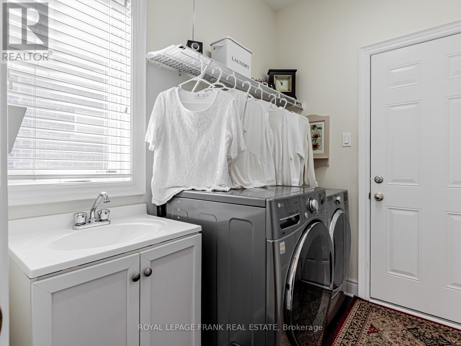 












3 LITTLE BEN

,
Whitchurch-Stouffville (Ballantrae),




Ontario
L4A0K5

