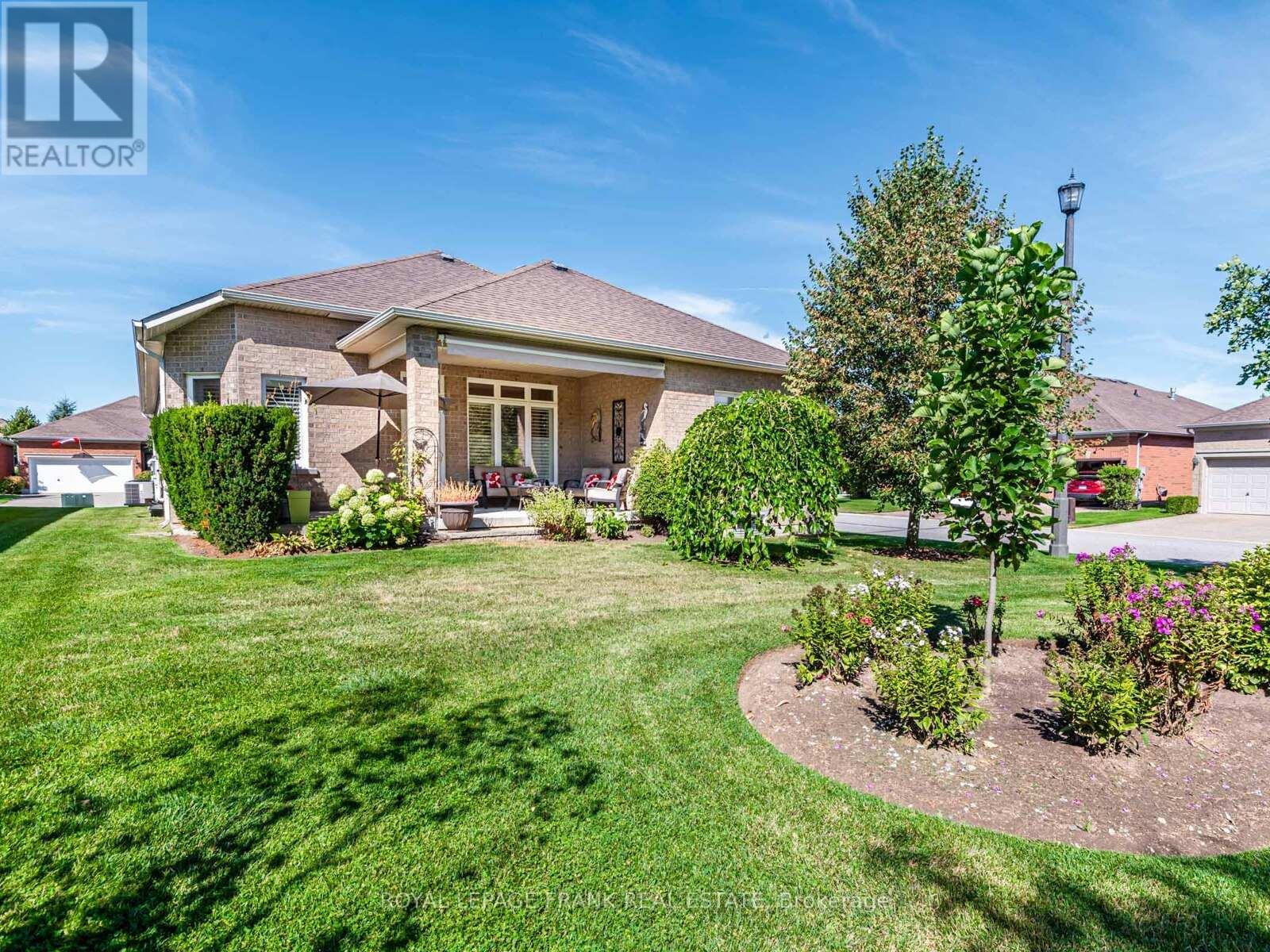 












3 LITTLE BEN

,
Whitchurch-Stouffville (Ballantrae),




Ontario
L4A0K5

