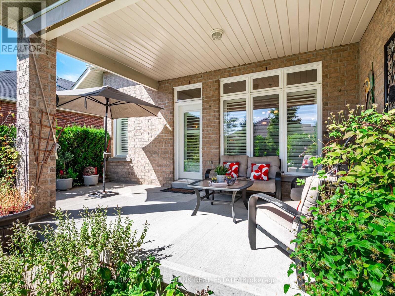 












3 LITTLE BEN

,
Whitchurch-Stouffville (Ballantrae),




Ontario
L4A0K5

