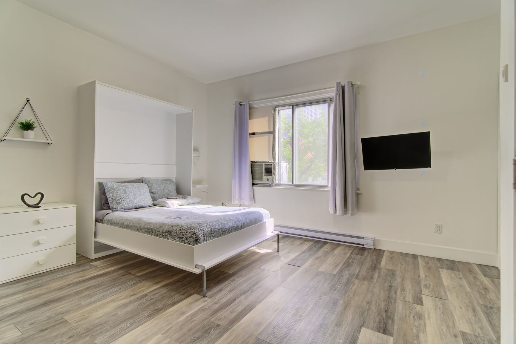 









1485

 - 1487


Rue Atateken

,
Montréal (Ville-Marie),




QC
H2L3L2

