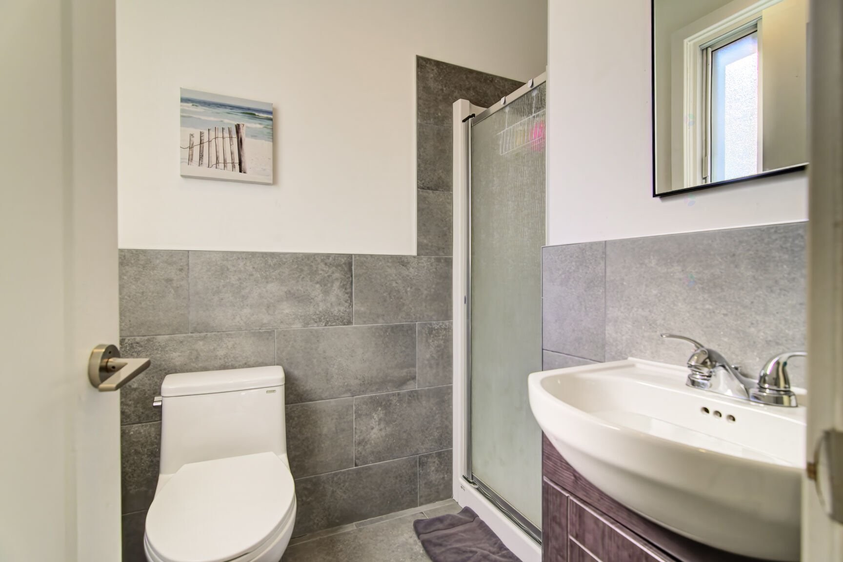 









1485

 - 1487


Rue Atateken

,
Montréal (Ville-Marie),




QC
H2L3L2

