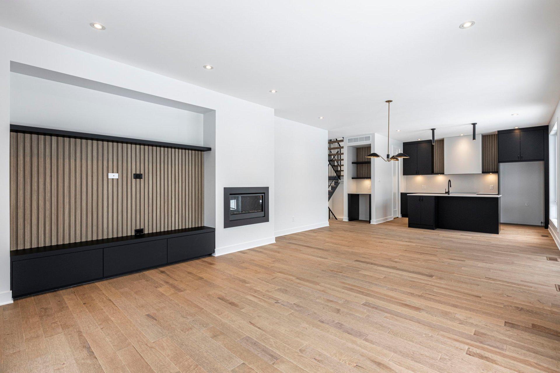 









749


Rue Louis-Quilico

,
Boucherville,




QC
J4B0H5

