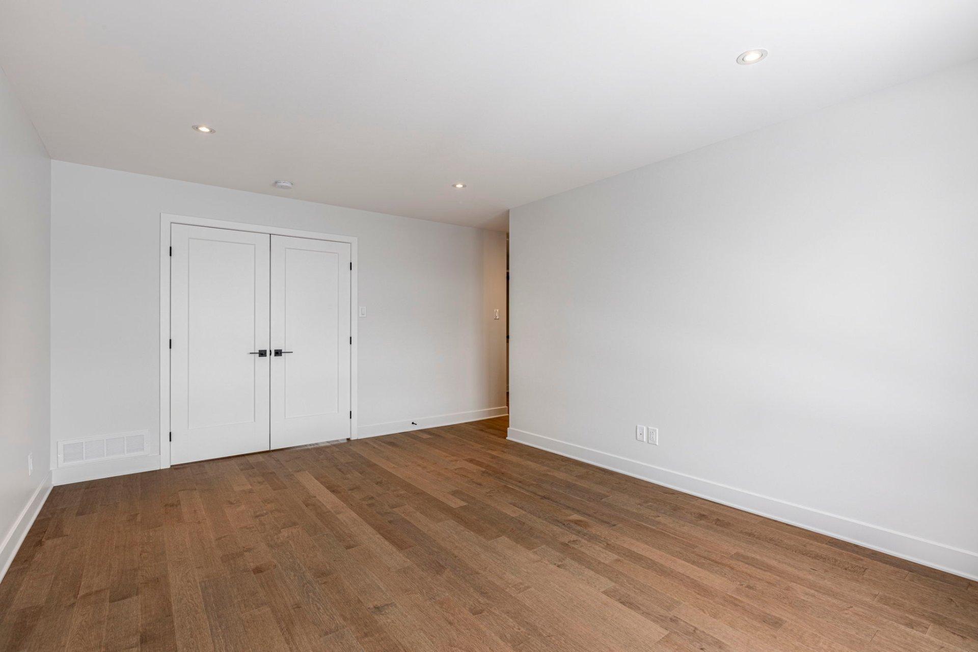 









749


Rue Louis-Quilico

,
Boucherville,




QC
J4B0H5

