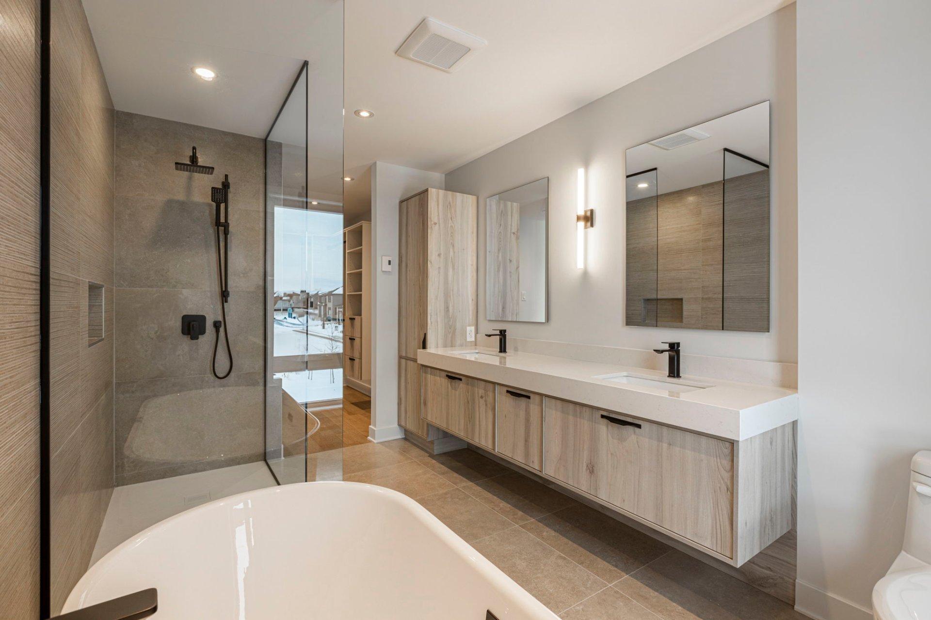 









749


Rue Louis-Quilico

,
Boucherville,




QC
J4B0H5

