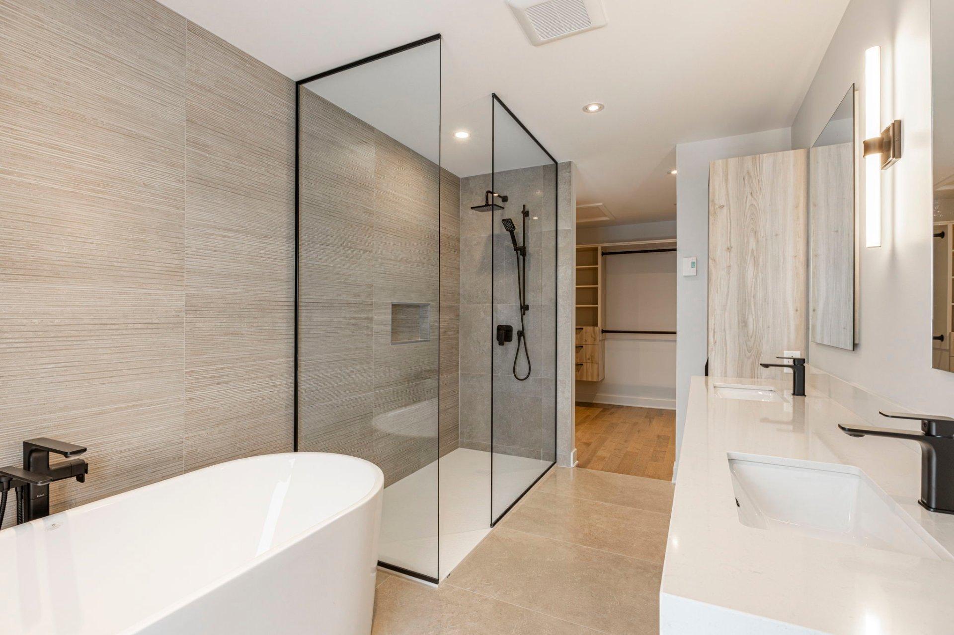 









749


Rue Louis-Quilico

,
Boucherville,




QC
J4B0H5

