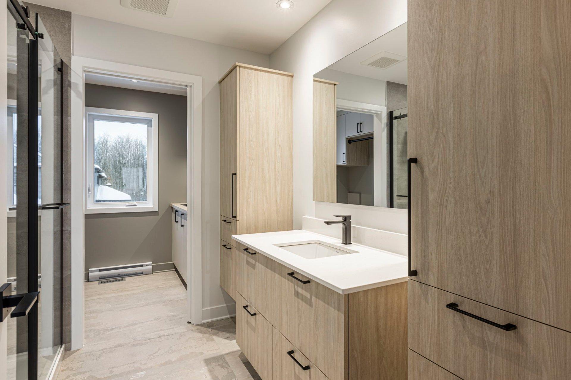 









749


Rue Louis-Quilico

,
Boucherville,




QC
J4B0H5

