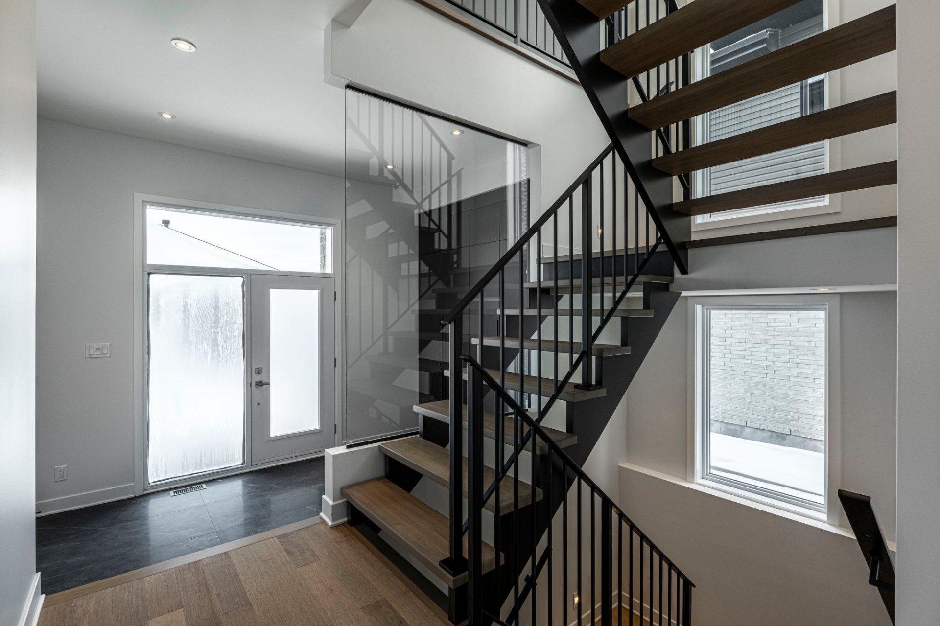 









749


Rue Louis-Quilico

,
Boucherville,




QC
J4B0H5

