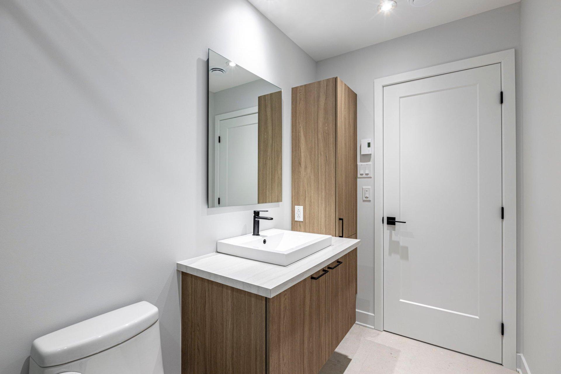 









749


Rue Louis-Quilico

,
Boucherville,




QC
J4B0H5

