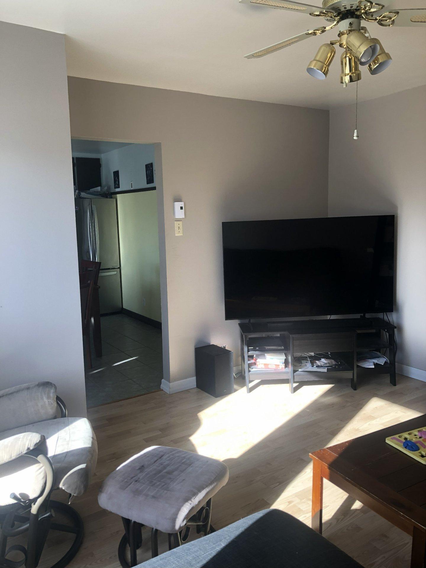 









940


Av. Cartier

,
Sept-Îles,




QC
G4R2V7

