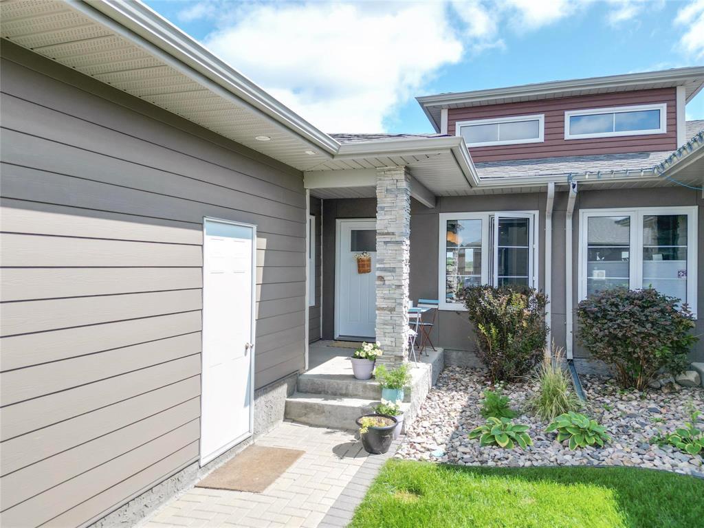 












99 Cobalt Crescent

,
Brandon,




Manitoba
R7A7W5

