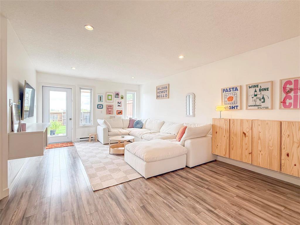 












99 Cobalt Crescent

,
Brandon,




Manitoba
R7A7W5

