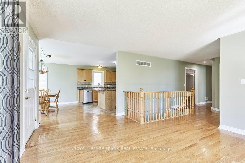 












519 ALMA STREET

,
Scugog (Port Perry),




Ontario
L9L1R5

