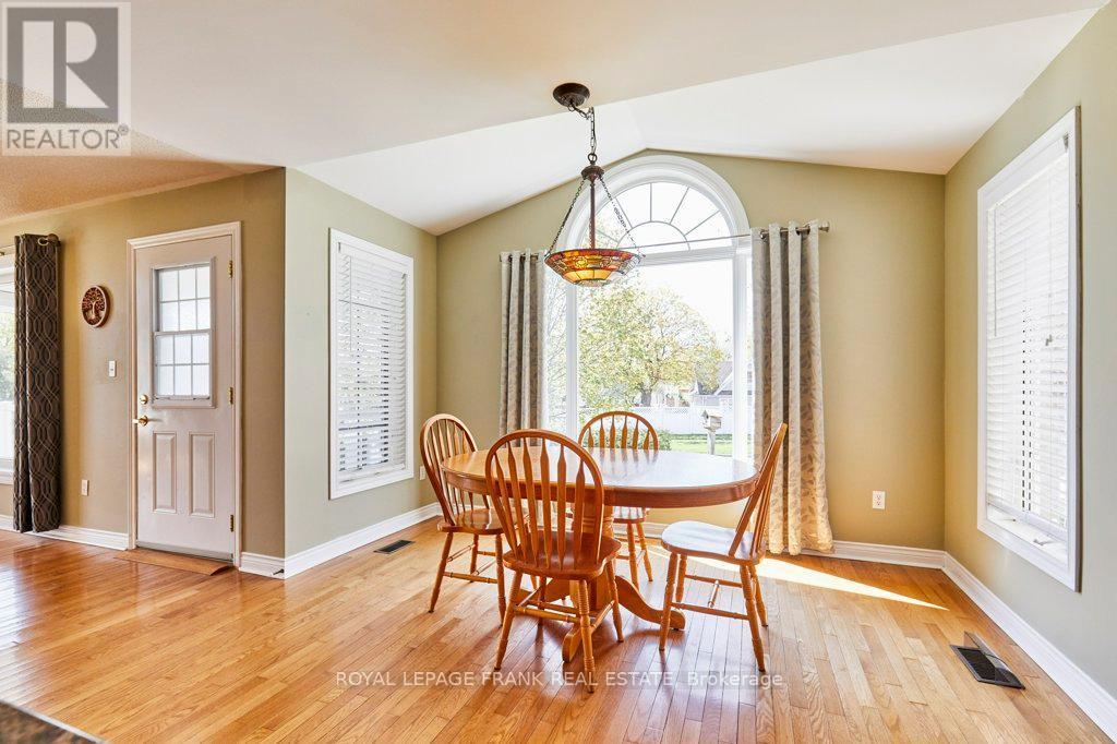 












519 ALMA STREET

,
Scugog (Port Perry),




Ontario
L9L1R5

