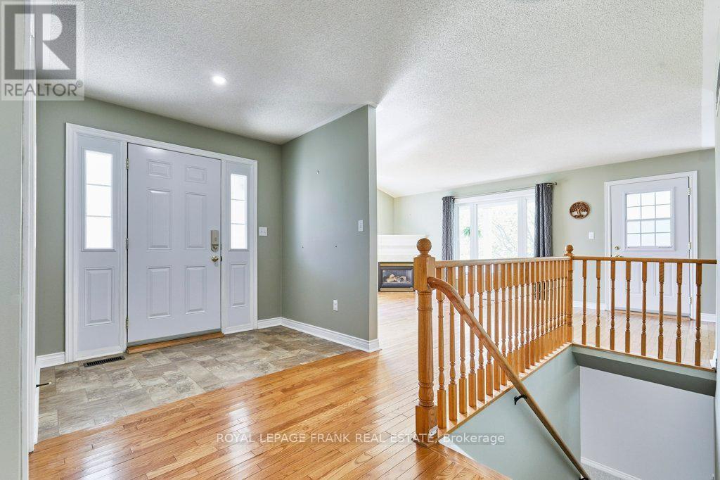 












519 ALMA STREET

,
Scugog (Port Perry),




Ontario
L9L1R5

