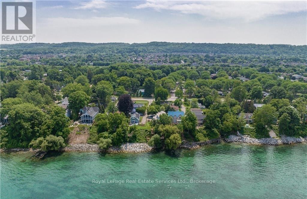












4 6TH STREET

,
Grimsby (Grimsby Beach),




Ontario
L3M2T3

