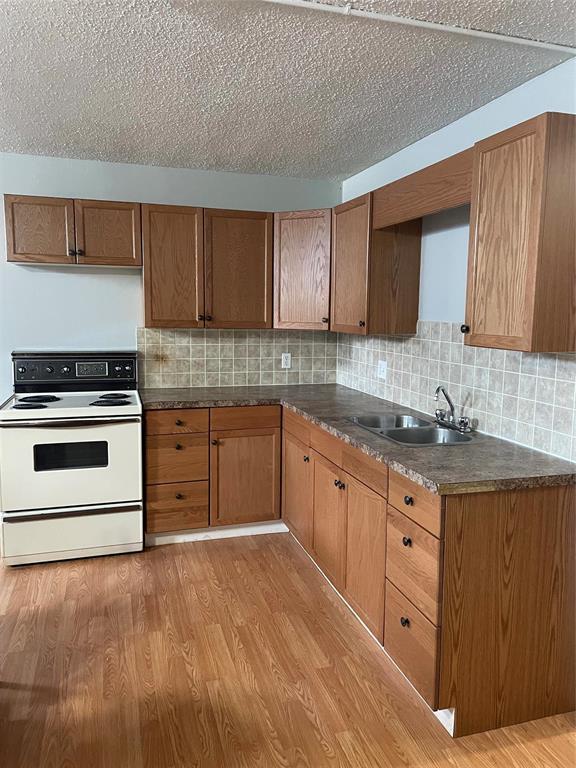 












236 Nelson Street W

,
Virden,




Manitoba
R0M2C0

