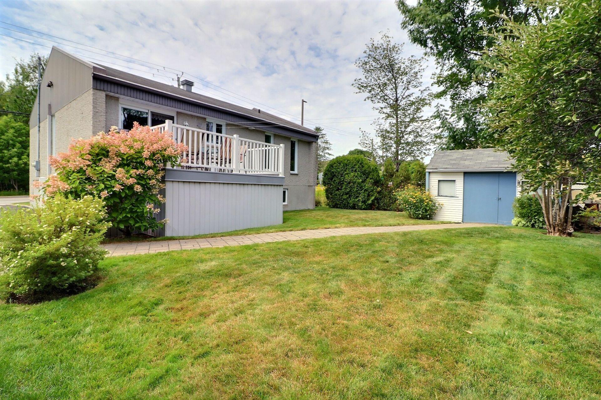 









9986


Boul. St-Jacques

,
Québec (Les Rivières),




QC
G2B4R2

