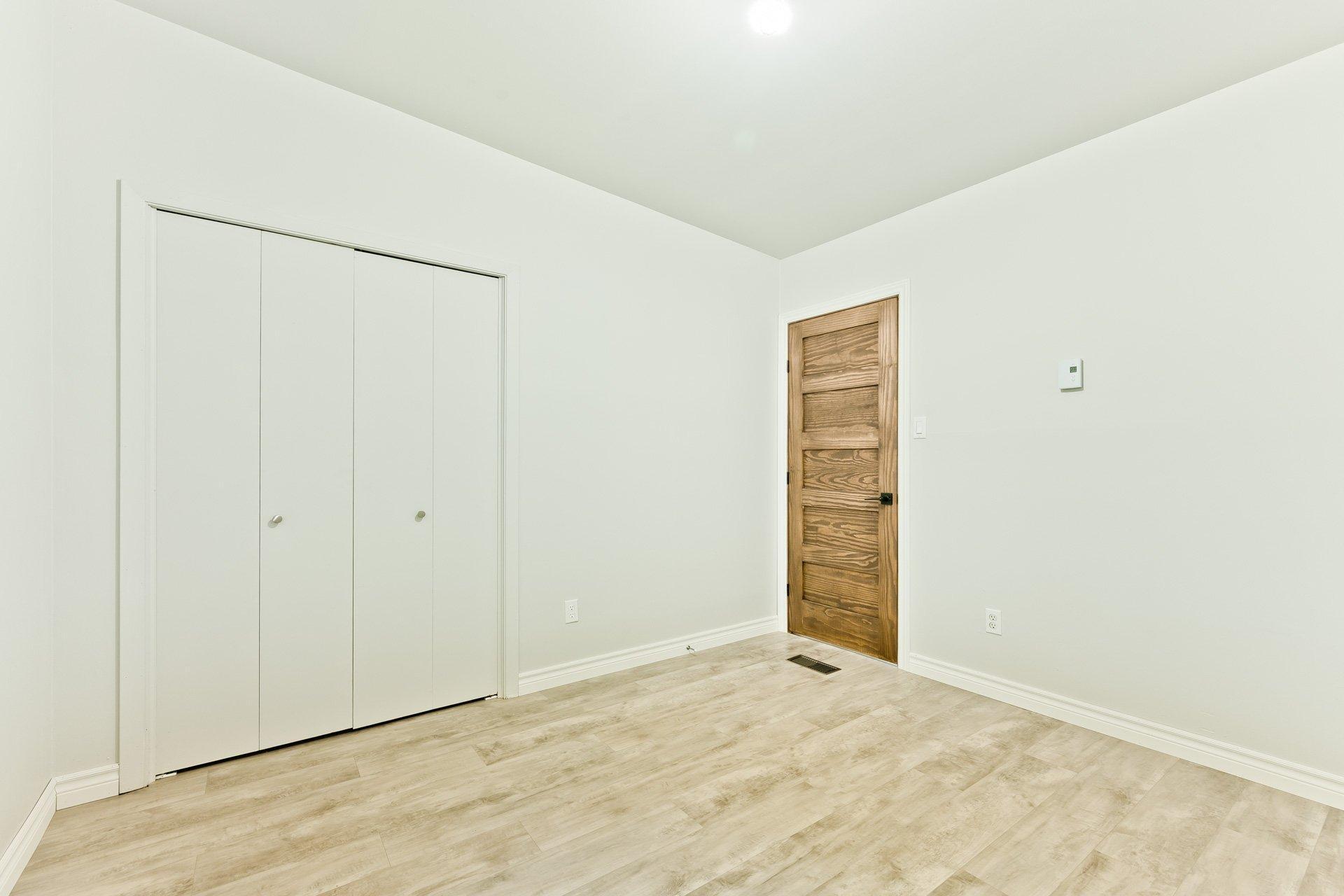 









31Z

 - 31AZ


Route 141

,
Coaticook,




QC
J1A2S2

