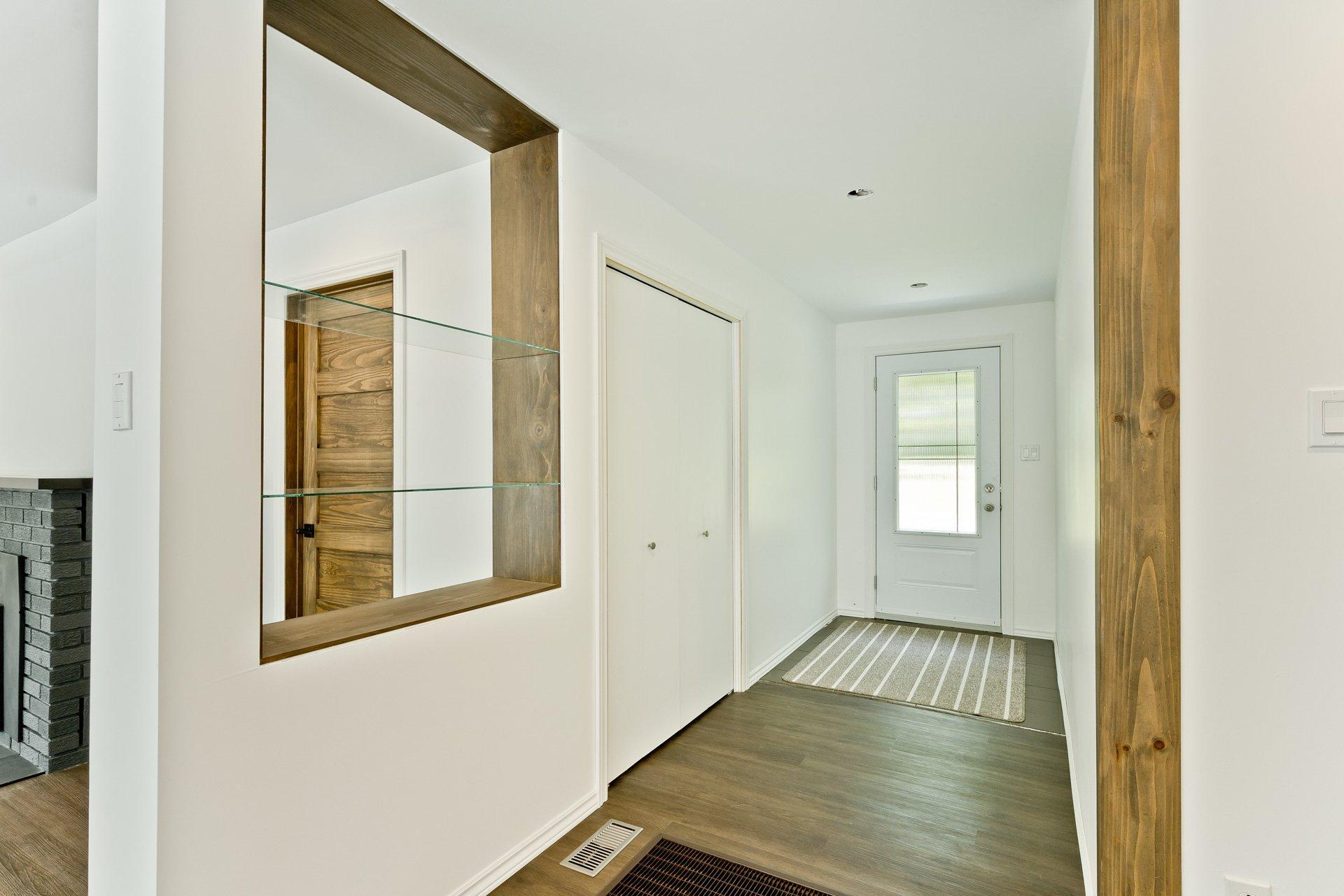 









31Z

 - 31AZ


Route 141

,
Coaticook,




QC
J1A2S2

