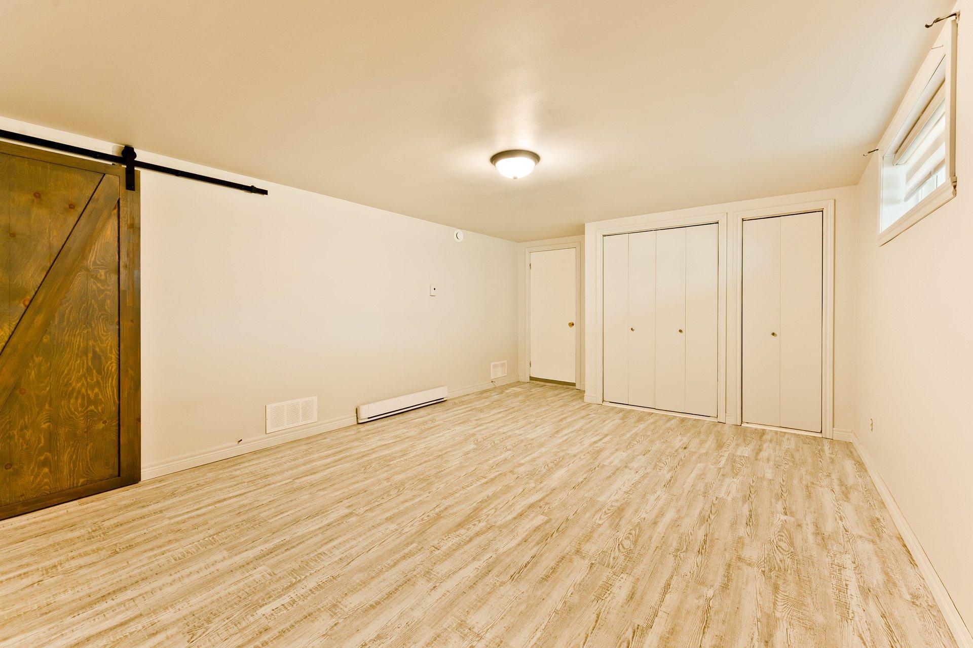 









31Z

 - 31AZ


Route 141

,
Coaticook,




QC
J1A2S2

